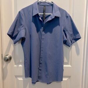 Lululemon Airy Easy Men Short Sleeve button down- blue